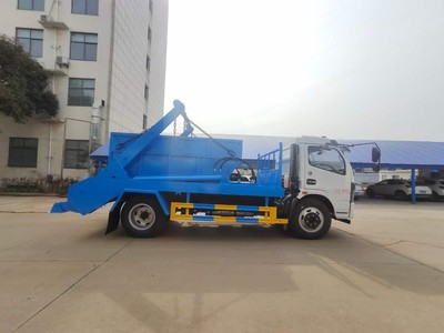 東風環(huán)保新力量 連云港李總簽約8方擺臂垃圾車助力城市清潔